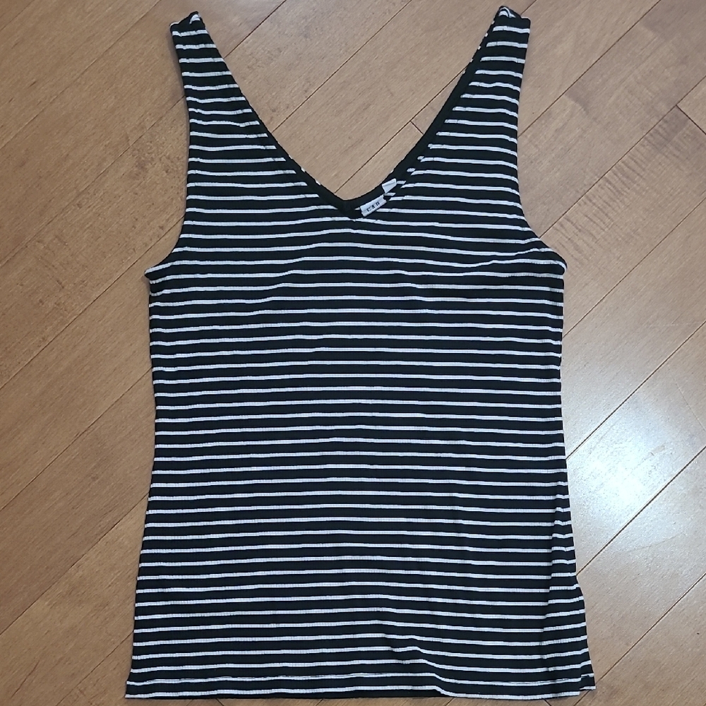 Gap Striped Black and White Women's Top